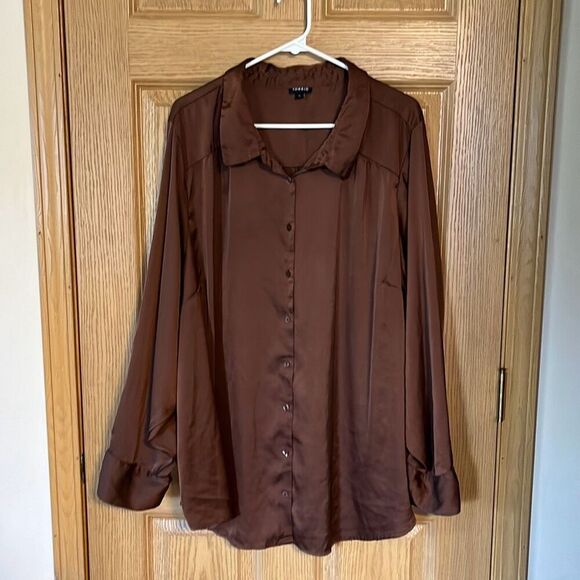 Torrid Madison Copper Brown Satin Button-Up Long Sleeve Shirt 5X - Picture 3 of 7